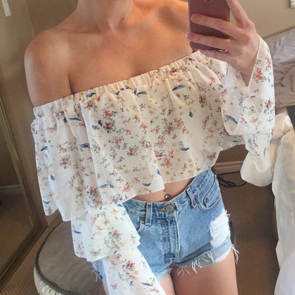 Forever 21 Tops - Forever 21 crop top new